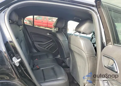 2018 Mercedes-Benz Gla 250 из США, поврежденный, VIN WDCTG4EB6JJ435573